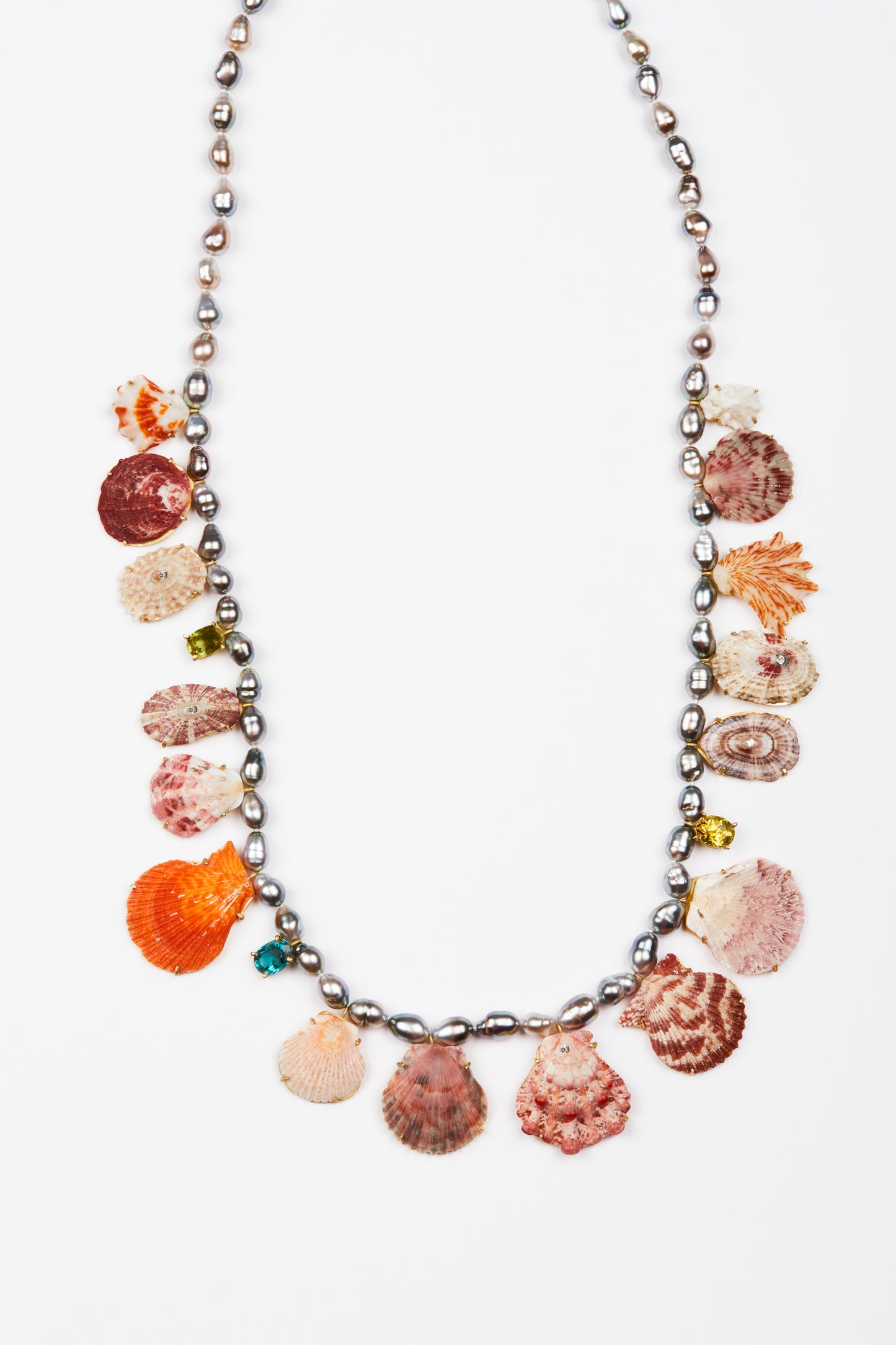 Tahitian Keshi Pearls, Gems, Diamonds and Shells