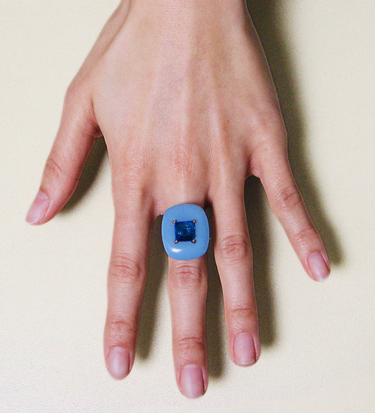 Chalcedony and Tourmaline Ring